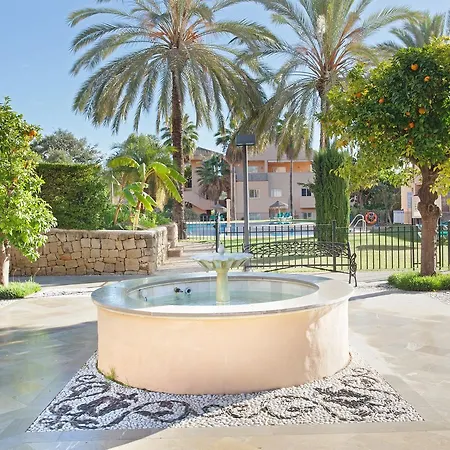 Jardines De Santa Maria Penthouse Marbella